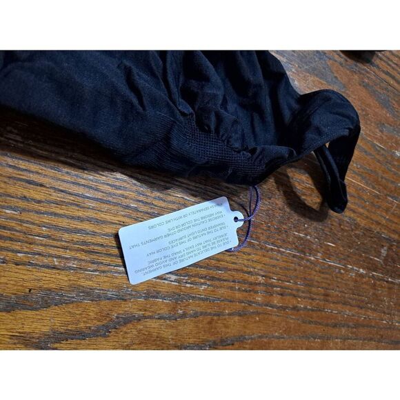 New Medium Large Fabletics Black Nearly Naked Shaping Thong Bodysuit Shapewear - Picture 7 of 8